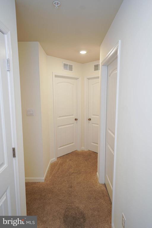 Building Photo - 1624 Severn St