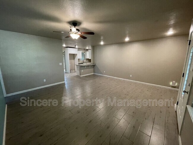 Building Photo - 120 N Ranchwood Blvd