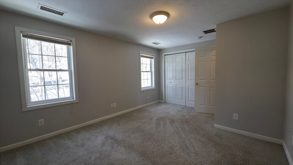 Building Photo - 1 Rosamond St