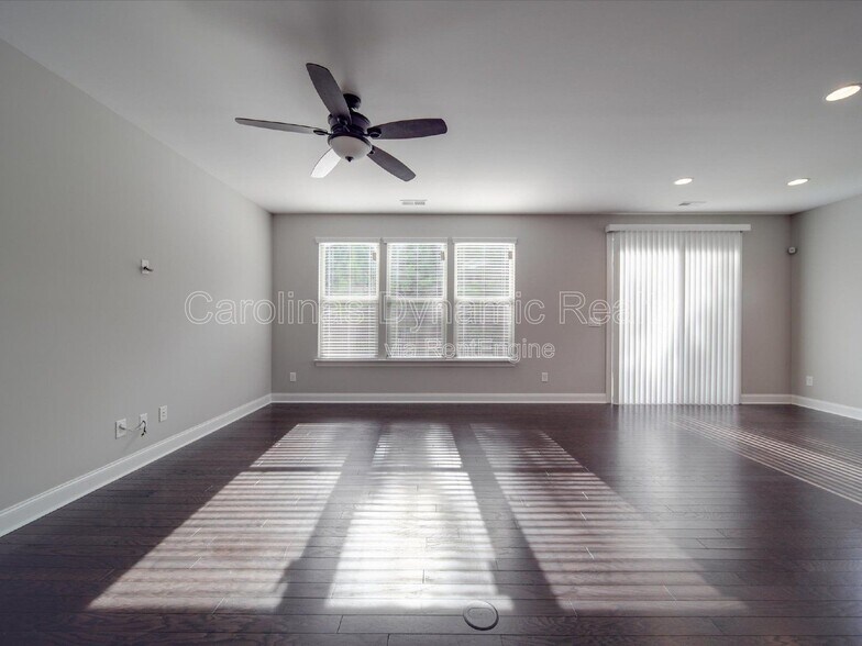 Building Photo - 14021 Goldenrod Trace Rd
