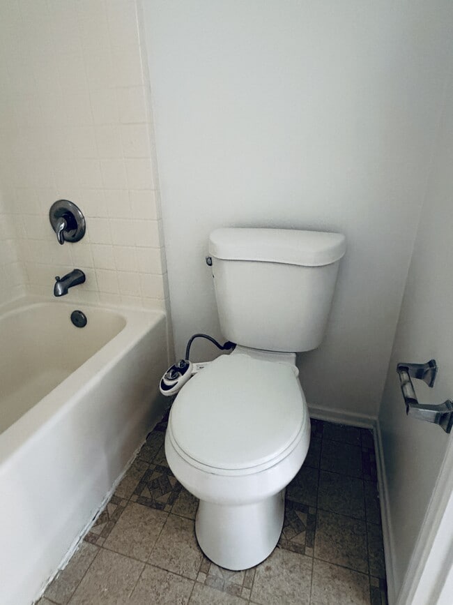 Building Photo - 7575 Lime Ave