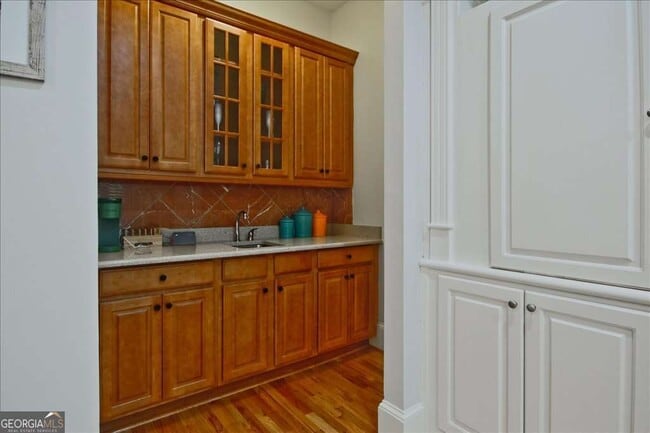 Building Photo - 6245 Spalding Dr
