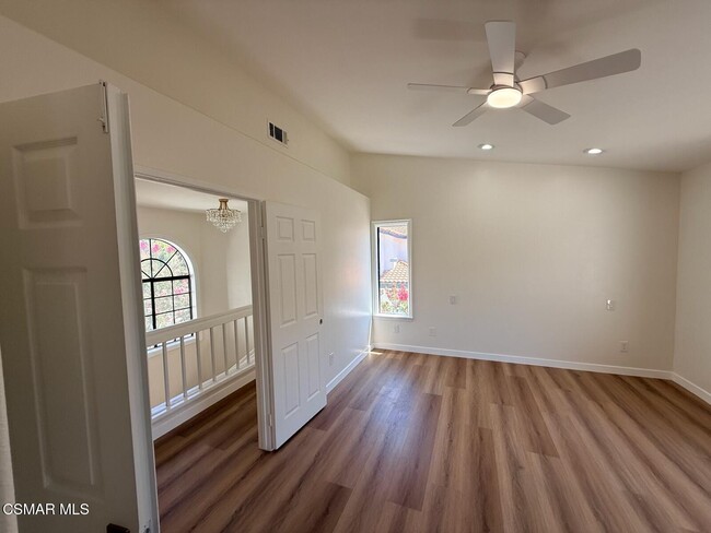 Building Photo - 451 Pavarotti Dr
