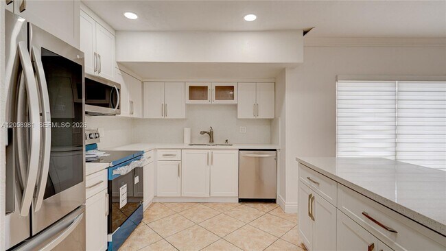 Building Photo - 2953 SW 23rd St