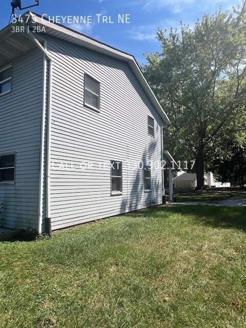 Building Photo - Three bedroom duplex for rent - Lake LSD