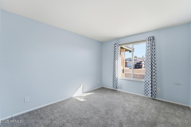 Building Photo - 1644 E Broadmor Dr