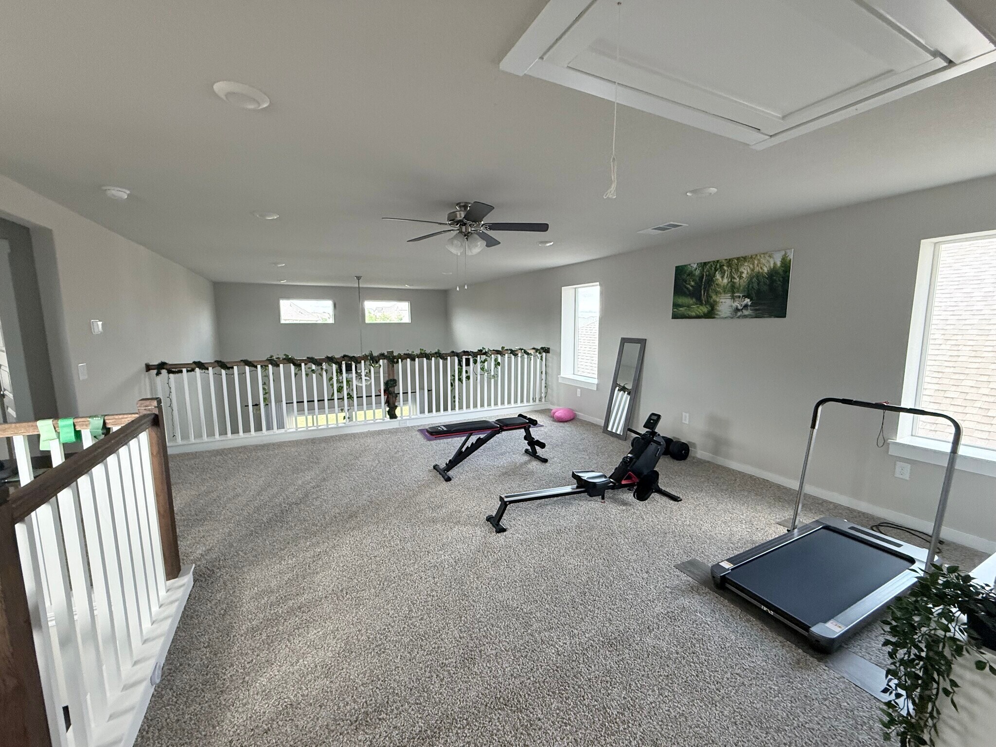 Building Photo - 2024 Wilsons Warbler Dr