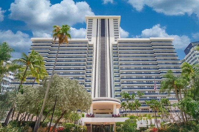 Building Photo - 3500 Galt Ocean Dr
