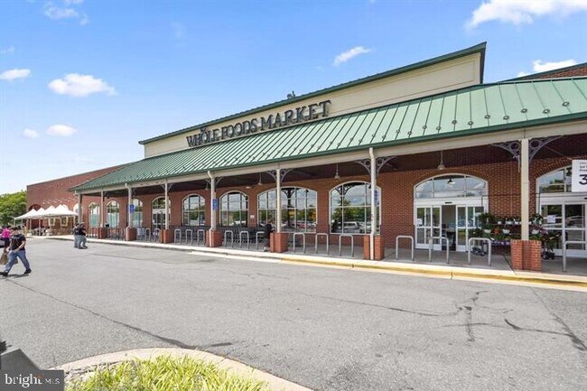 Building Photo - 52 Golden Ash Way