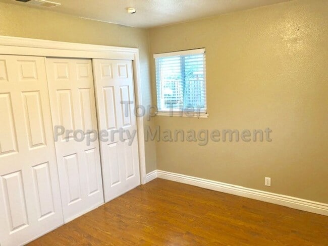 Building Photo - Spectacular 3 Bed, 1 Bath, 1,087 sqft House in Pleasant Hill available now for lease!