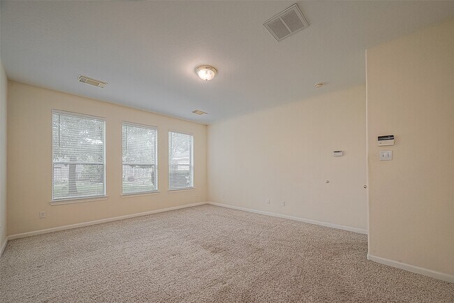 Building Photo - 3218 Twinmont Ln
