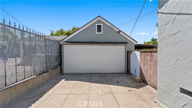 Building Photo - 1230 Spazier Ave