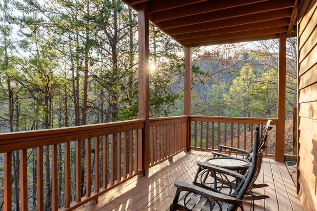 Building Photo - 3044 Wears Overlook Ln