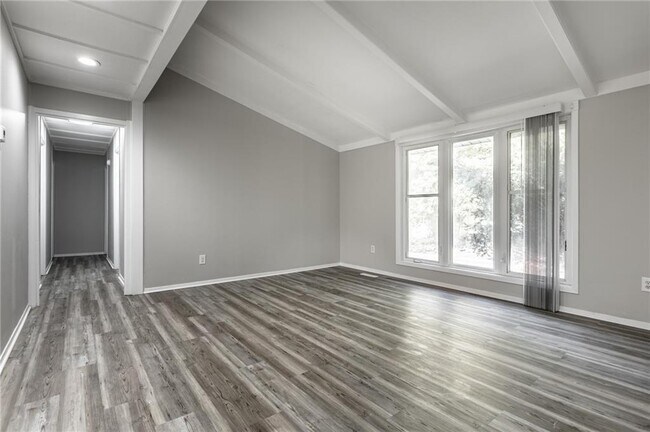 Building Photo - 2322 Silver Maple Ct