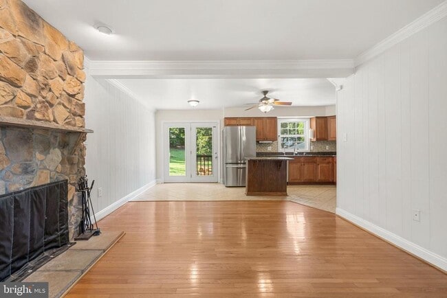 Building Photo - 13204 Nickleson Dr