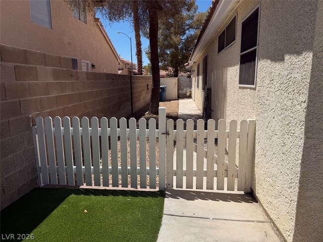 Building Photo - 4478 Ruenda Ct