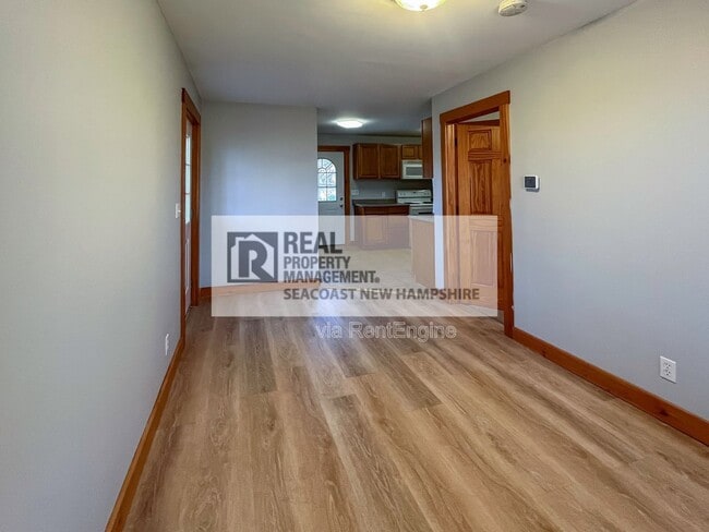 Building Photo - 34 W 1st St