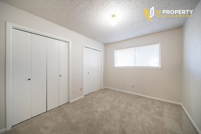Building Photo - One month rent free for a 13 months lease