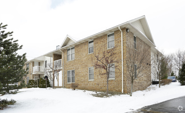 Building Photo - Laurel Ridge Apartments