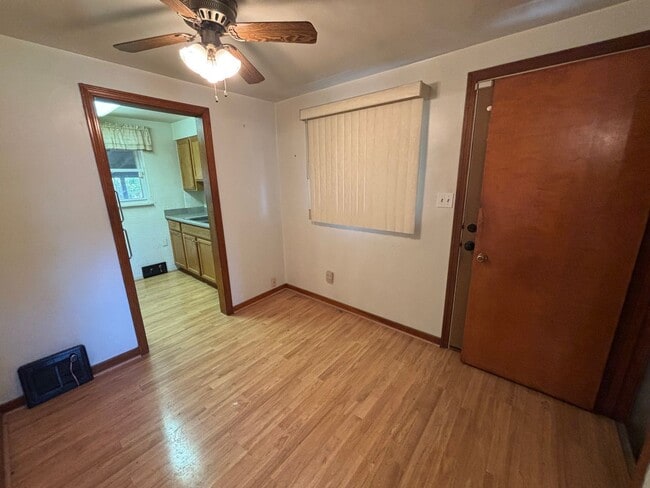 Building Photo - New Year, New Home, $500 Off! Want to stop renting and finally own your own home? Now you CAN — w...