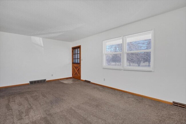 Building Photo - 2219 Sheridan Lake Road