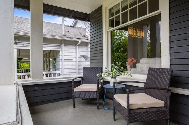 Building Photo - 1706 Warren Ave N