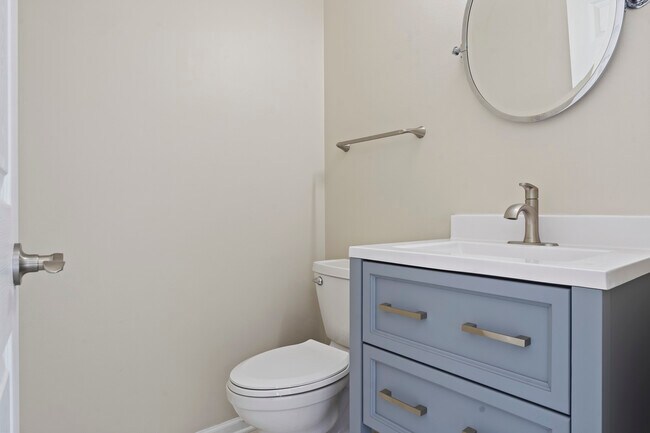 Building Photo - 32804 Bending Creek Road