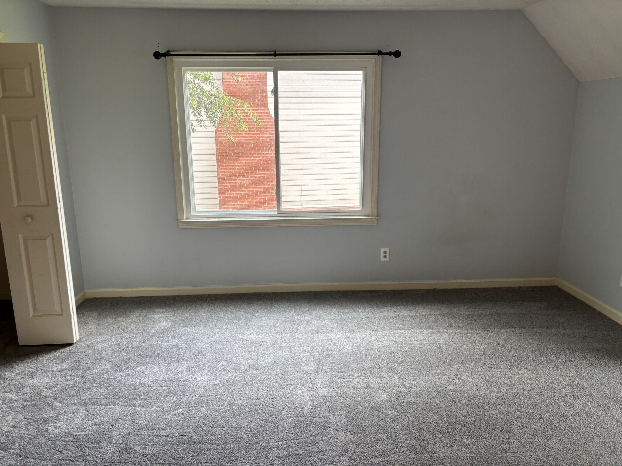 Upstairs Bedroom 3 - 3685 Timberloch Trl