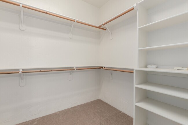 Catalina Foothills 4 bedroom 4 bath Home located in prestigious Canyon Ridge. 270-degree VIEWS! - 4667 N Rocky Crest Plz