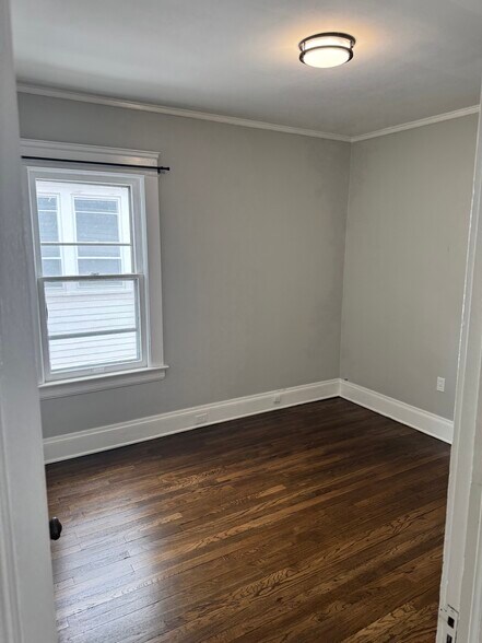 Building Photo - 1263 Jackson Ave