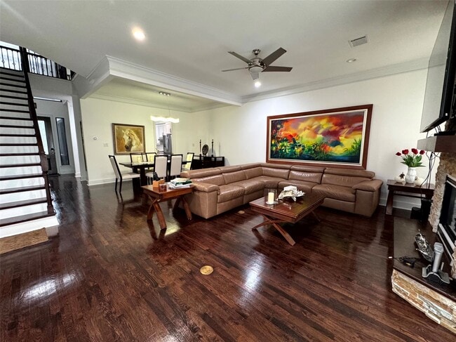 Building Photo - 824 Birdsall St