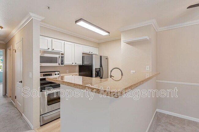Building Photo - 41 Grandview St