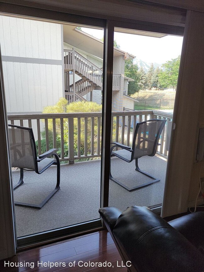 Building Photo - 2 br, 2 bath House - 625 Manhattan Place #208