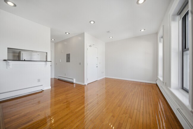 Building Photo - 800 Ocean Ave