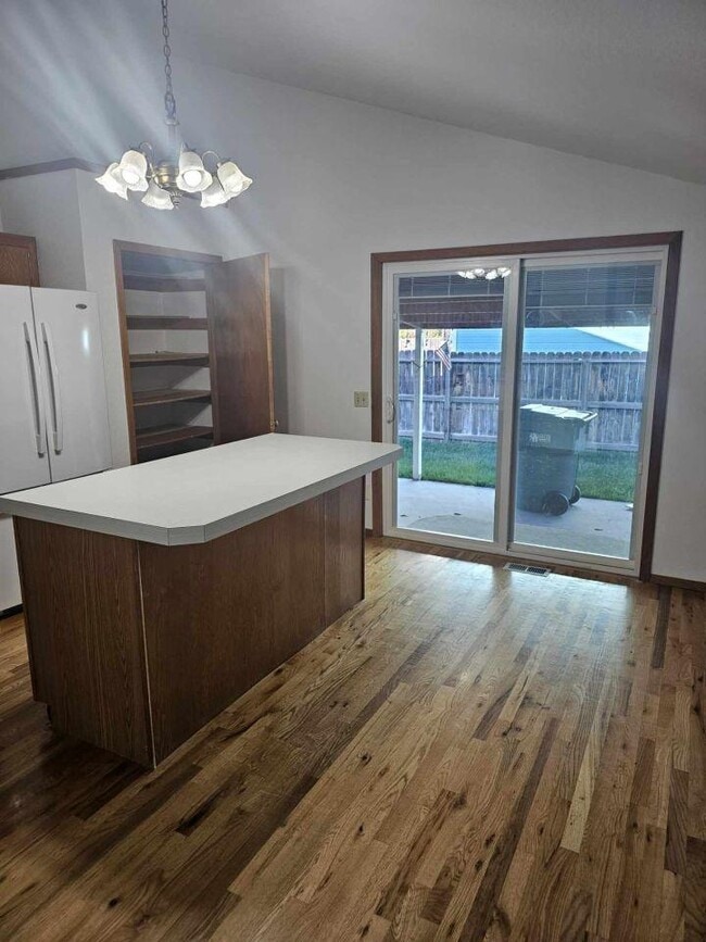 Building Photo - 4 bedroom in Billings MT 59102
