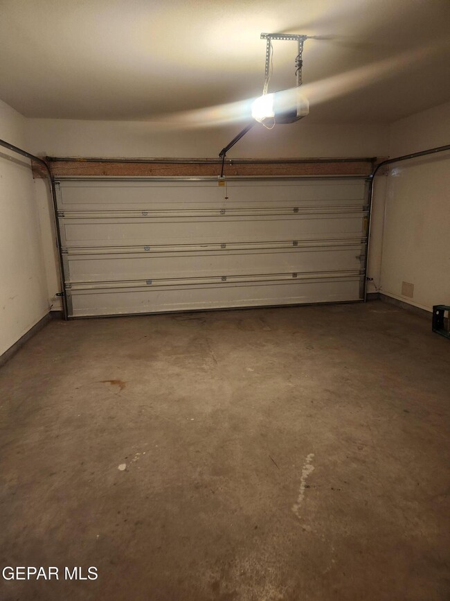 Building Photo - 14312 Pancho Gonzalez Ct