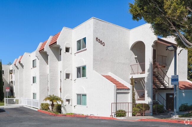 6330-6350 Genesee Ave - Regency Villas