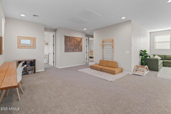 Building Photo - 14274 W Sand Hills Rd