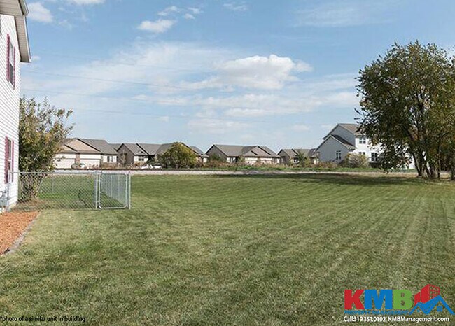 Building Photo - 60 Parkview Ct