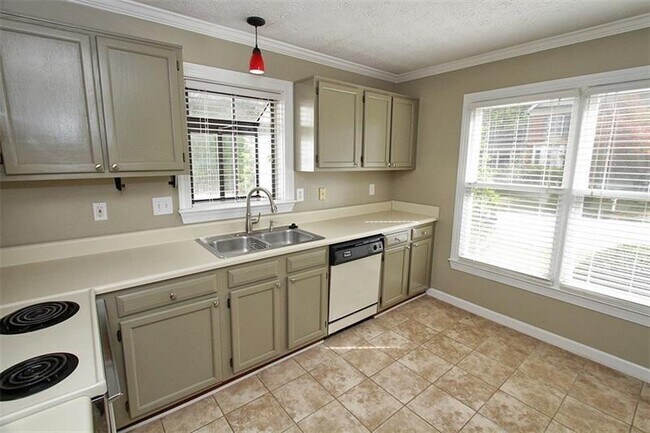 Building Photo - 6115 Colston Ln