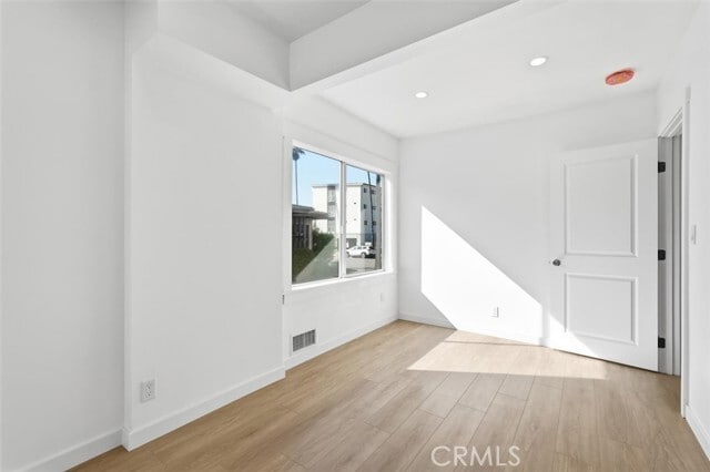 Building Photo - 720 S Catalina Ave