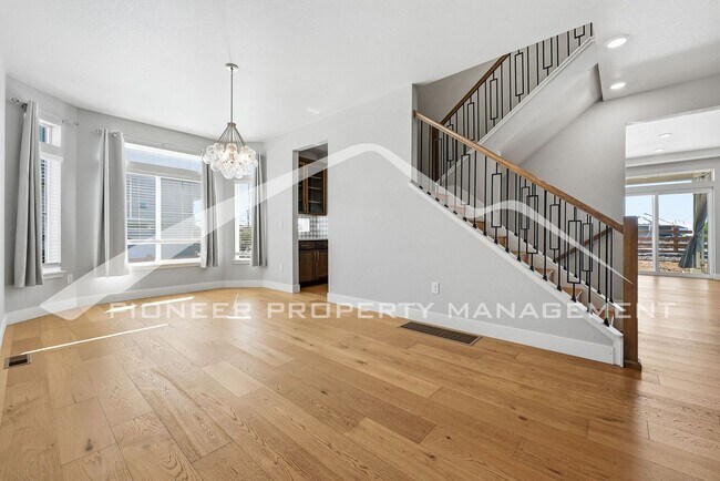 Building Photo - Stunning Home with Central AC and 2-Car Garage