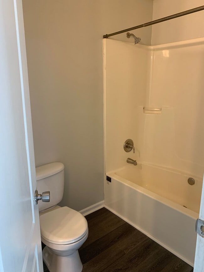 Building Photo - Tucked away on a quiet dead-end street, 773 offers the perfect mix of privacy and vibe.