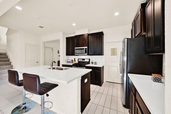 Building Photo - 2503 Hagerman Ct