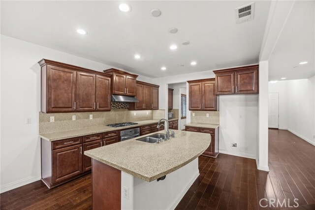 Building Photo - 6894 Tourmaline Dr