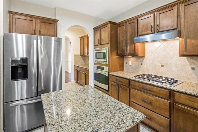 Building Photo - 15712 Sayan Cove