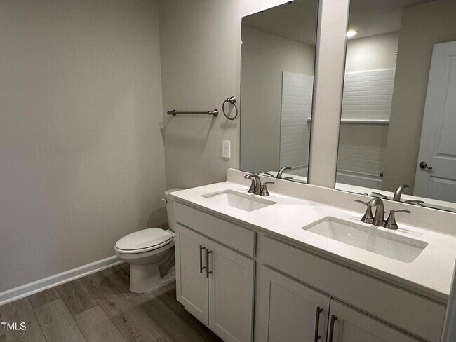 Building Photo - 1143 Winding Spg Dr