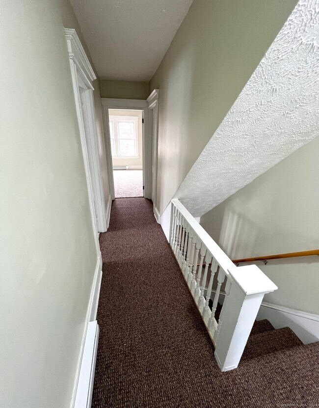 Building Photo - 25 Washington Ave