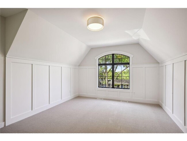 Building Photo - 21845 Byron Cir