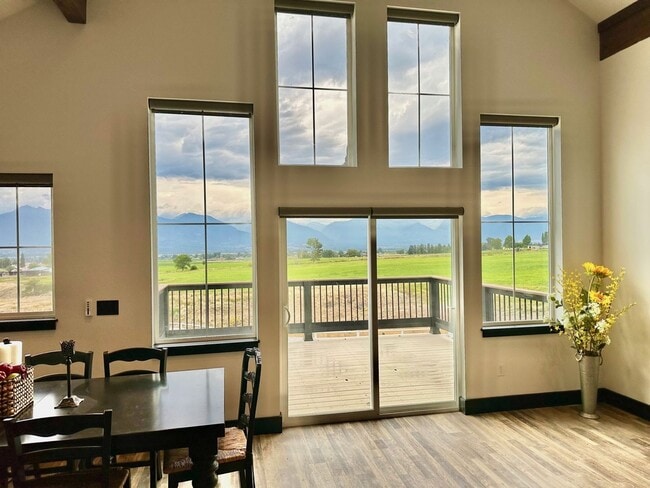 Building Photo - Brand New Custom Residence | 3 Bedroom, 2 Bath | Panoramic Bitterroot Valley Views | Private & Se...